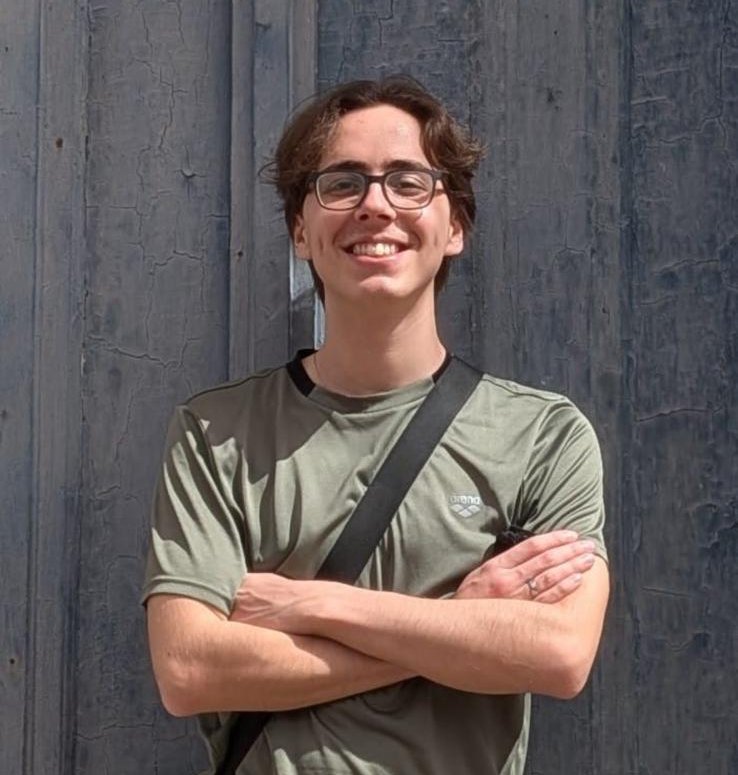 Gabriel, suporte ao cliente da Felicitália Turismo